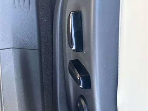 Certified 2024 Nissan Ariya FWD image 26