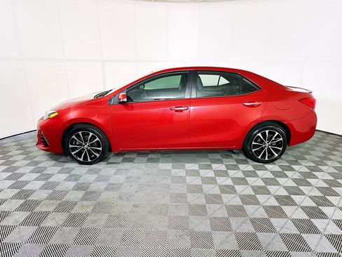 Used 2018 Toyota Corolla SE image 6