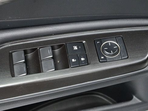 Used 2019 Lexus ES 350 Ultra Luxury w/ Accessory Package image 12