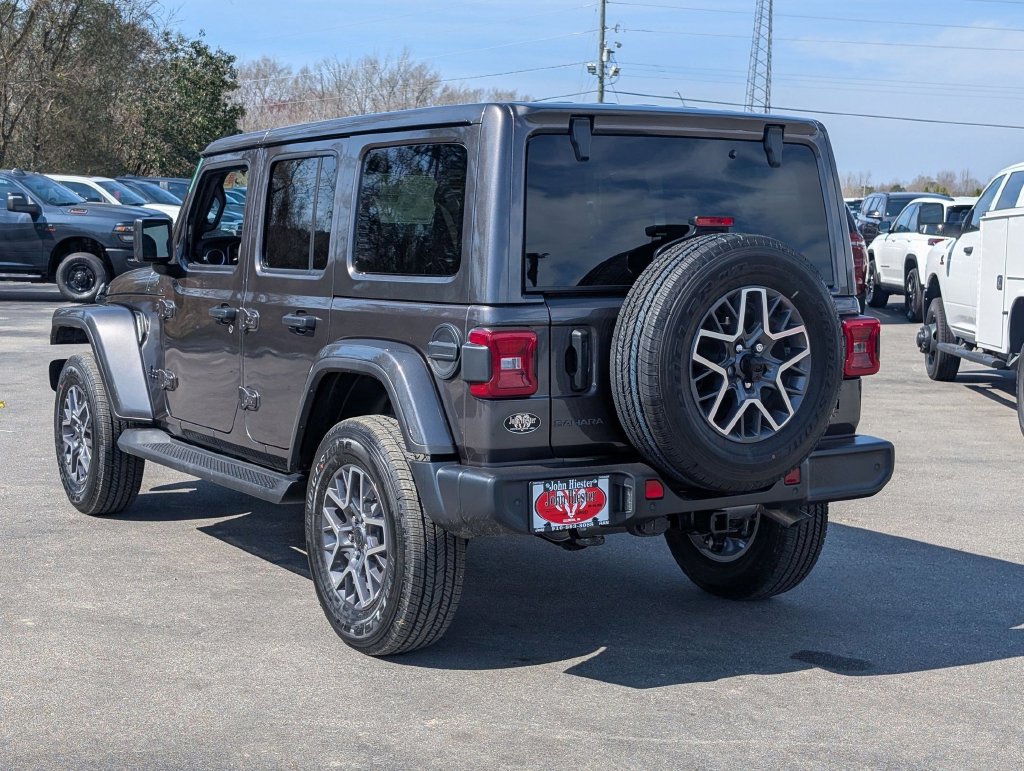 New 2026 Jeep Wrangler Unlimited Sahara AWD/4WD image 5