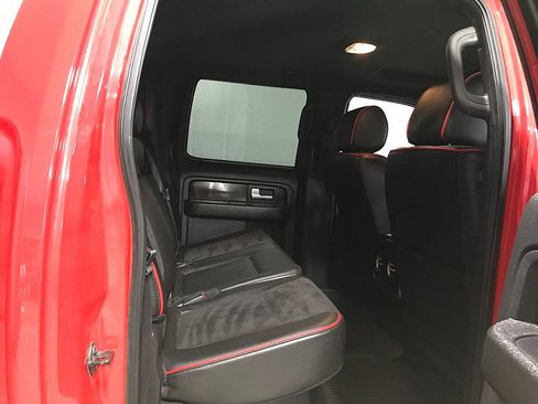 Used 2014 Ford F150 FX4 w/ Equipment Group 402A Luxury AWD/4WD image 19