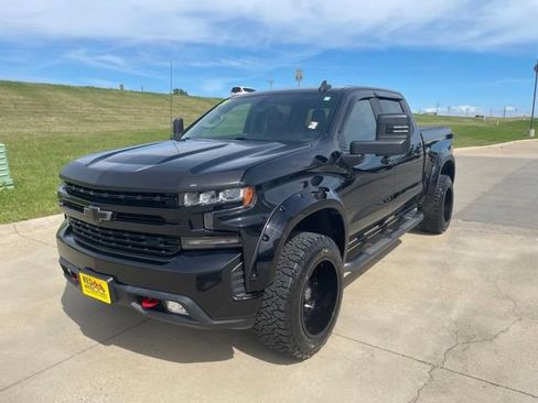 Used 2020 Chevrolet Silverado 1500 LT Trail Boss AWD/4WD image 8