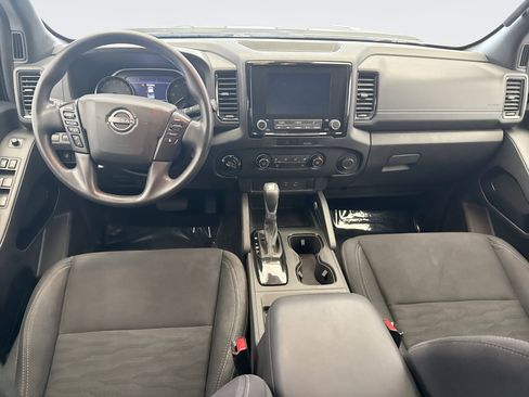 Used 2023 Nissan Frontier SV w/ Midnight Edition Package AWD/4WD image 14