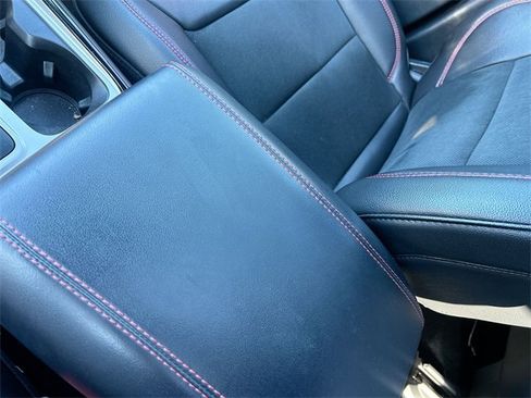 Used 2022 Ford Explorer ST-Line w/ Class IV Trailer Tow Package image 25