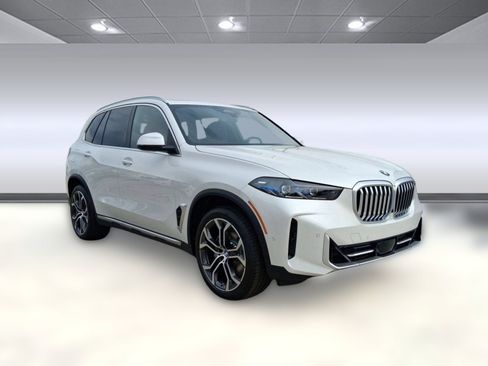 Used 2026 BMW X5 xDrive40i w/ Climate Comfort Package AWD/4WD image 6