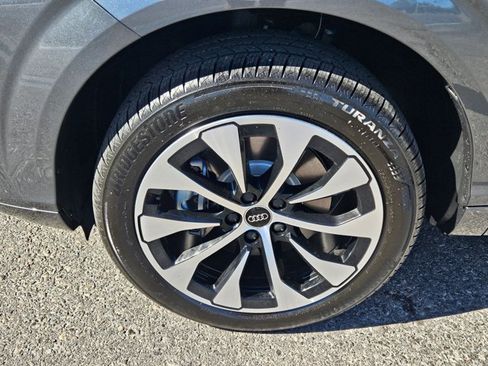 New 2026 Audi Q3 quattro 2.0T AWD/4WD image 10