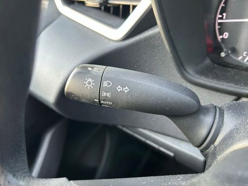 Used 2024 Toyota Corolla LE FWD image 22