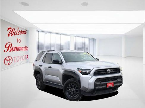 Certified 2025 Toyota 4Runner SR5 image 2