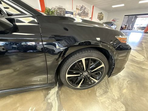 Used 2019 Toyota Camry XSE w/ Carpet Mat Package FWD image 10