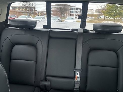 Used 2018 Chevrolet Colorado Z71 image 32