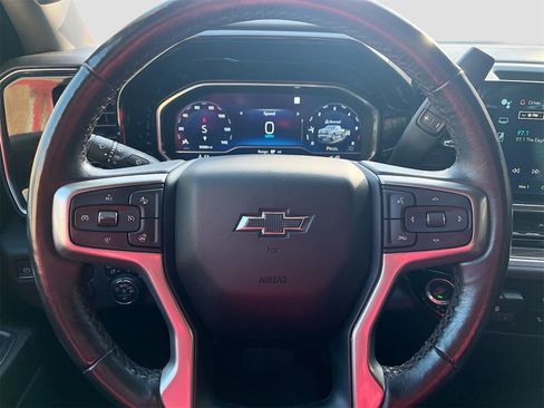 Used 2022 Chevrolet Silverado 1500 RST w/ Redline Edition image 11