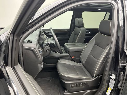 Certified 2024 Chevrolet Suburban Premier w/ Max Trailering Package image 11