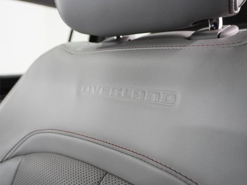 Certified 2022 Jeep Grand Cherokee L Overland w/ MOPAR Finishing Package image 13