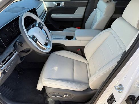 New 2026 Hyundai Santa Fe Calligraphy FWD image 10