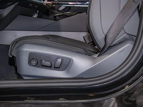 New 2026 BMW 540i xDrive w/ M Sport Package image 15