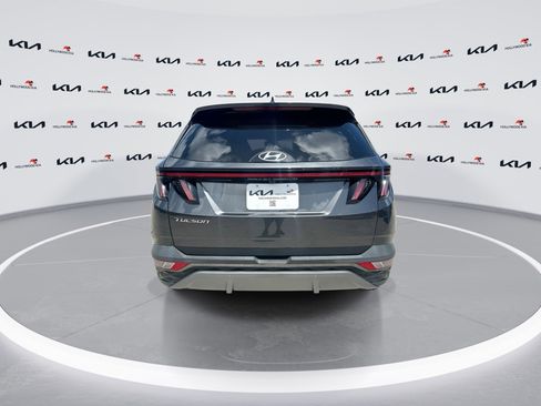 Used 2023 Hyundai Tucson Limited image 7