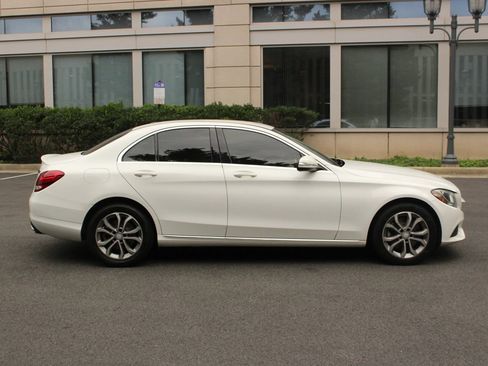 Used 2015 Mercedes-Benz C 300 4MATIC Sedan image 6