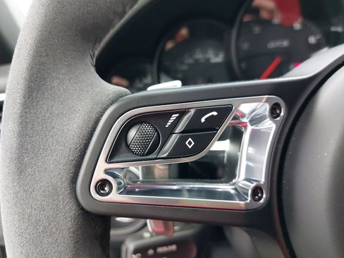 Certified 2019 Porsche 911 GT3 RS image 18