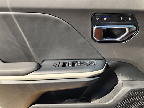 New 2025 Kia K4 GT-Line image 17