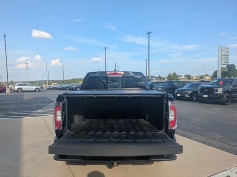 Used 2022 GMC Canyon Denali image 20