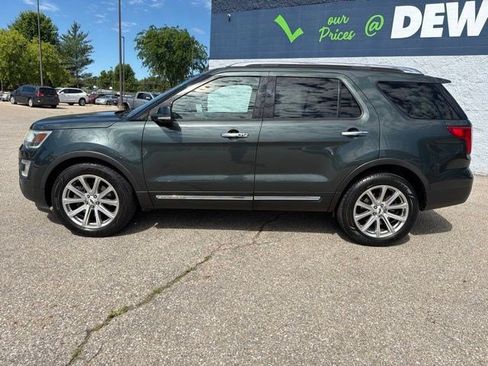 Used 2016 Ford Explorer Limited AWD/4WD image 2