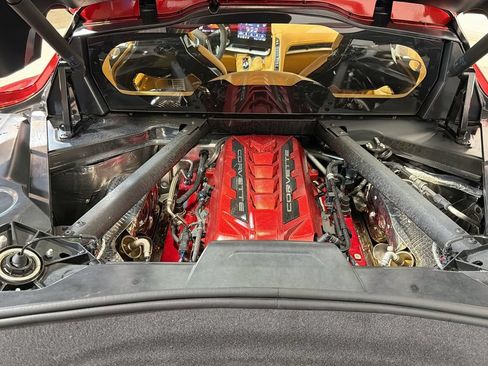 Used 2022 Chevrolet Corvette Stingray Premium Cpe w/ Z51 Performance Package RWD image 33