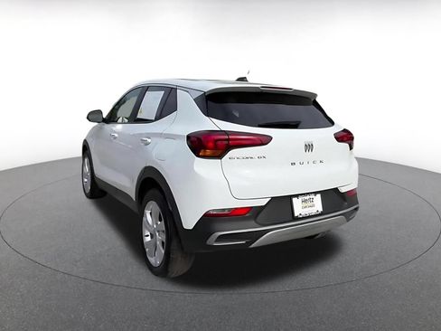 Used 2025 Buick Encore GX Preferred FWD image 11