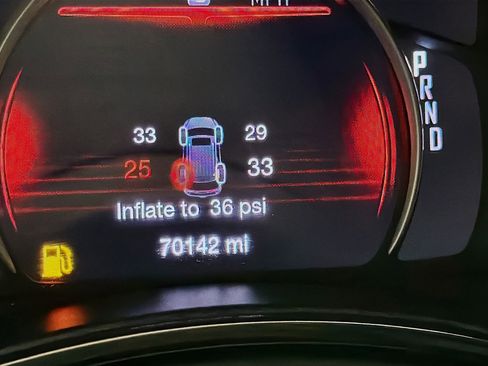 Used 2022 Dodge Durango SXT w/ Anodized Platinum Package RWD image 8