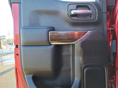 Used 2021 GMC Sierra 1500 SLE w/ X31 Off-Road Package image 11