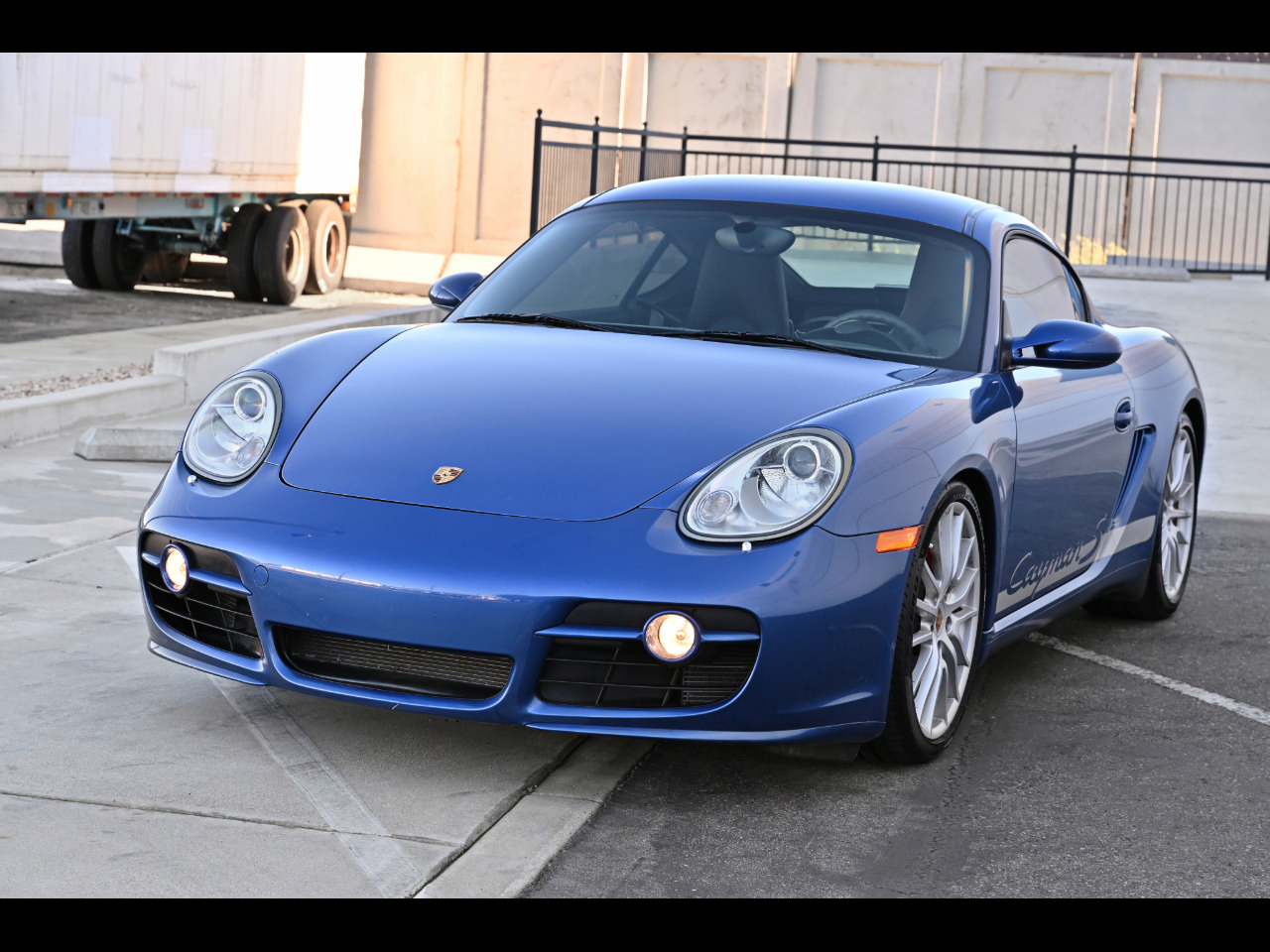 Used 2007 Porsche Cayman S RWD image 1