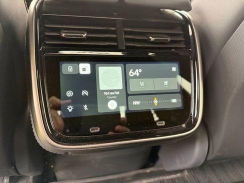 Used 2022 Rivian R1T Launch Edition AWD/4WD image 20