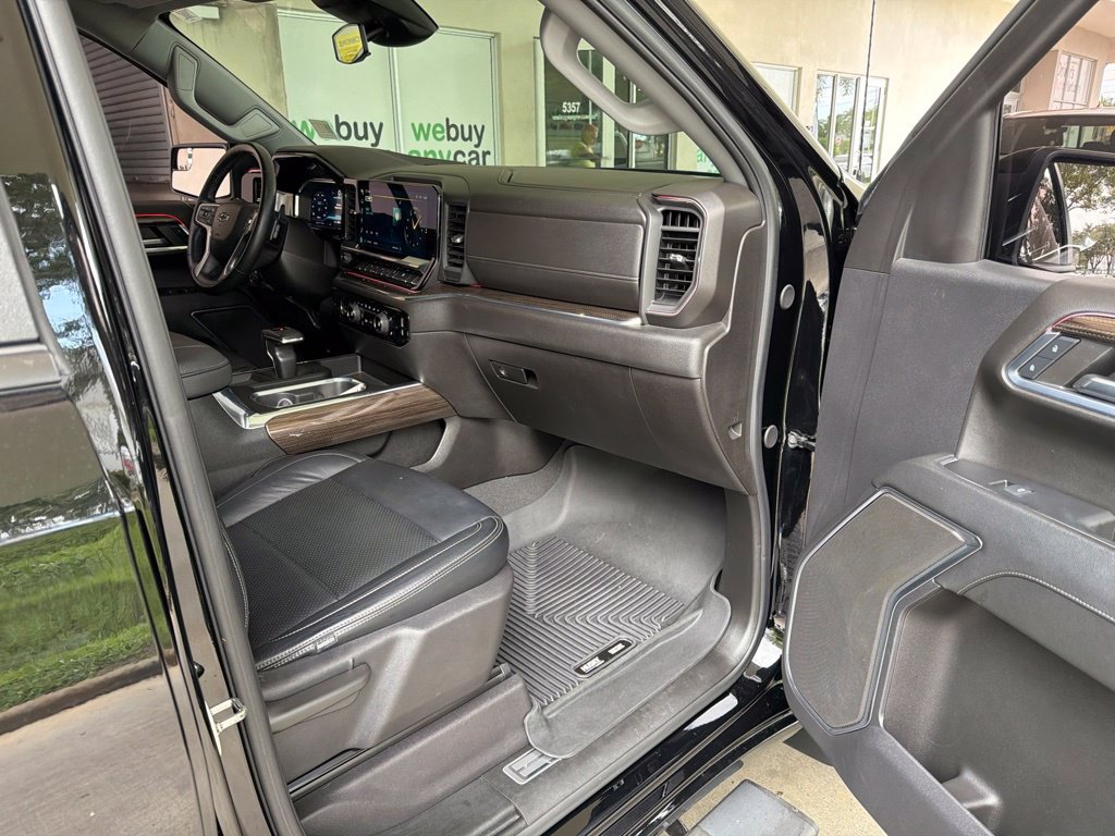 Used 2024 Chevrolet Silverado 1500 RST RWD image 30