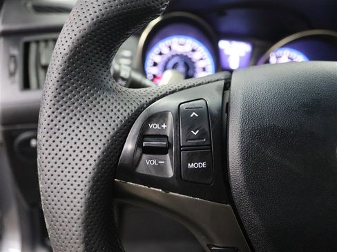 Used 2016 Hyundai Genesis 3.8 image 24