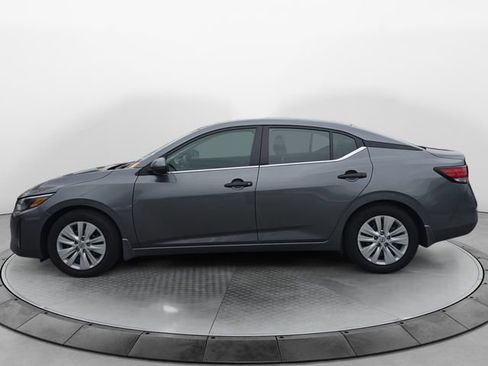 Used 2025 Nissan Sentra S w/ Lighting Package image 2