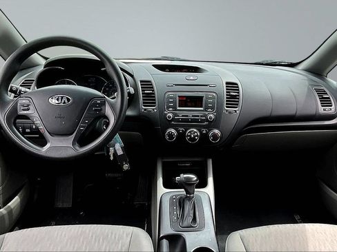 Used 2015 Kia Forte LX FWD image 7