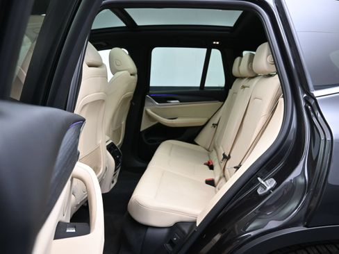 Used 2022 BMW X3 xDrive30i w/ Convenience Package AWD/4WD image 11