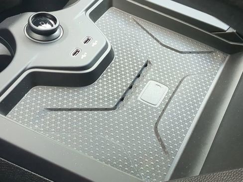 New 2025 BMW iX M60 image 23