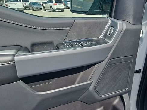 Used 2025 Ford F150 XLT w/ Equipment Group 301A Standard image 12