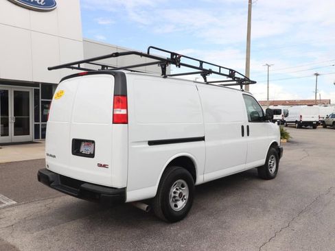 Used 2022 Chevrolet Express 2500 w/ Driver Convenience Package RWD image 13