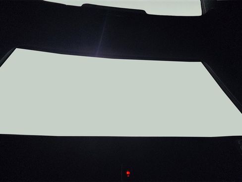 Used 2015 Mercedes-Benz S 550 Sedan w/ Premium 1 Package image 32