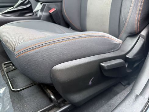 Used 2021 Subaru Crosstrek 2.0i Premium image 18