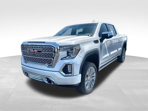 Used 2021 GMC Sierra 1500 Denali w/ Denali Ultimate Package AWD/4WD image 3