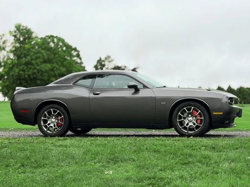 Used 2017 Dodge Challenger GT w/ Driver Convenience Group AWD/4WD image 12