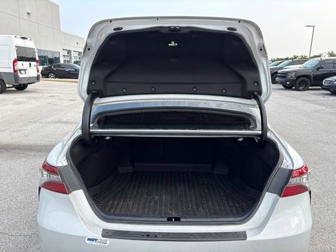 Used 2022 Toyota Camry XSE FWD image 21