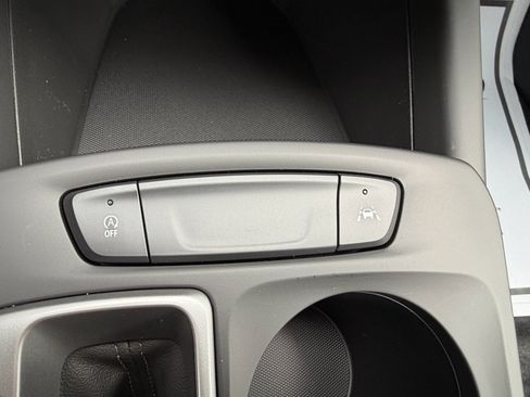 New 2026 Chevrolet Trax LS FWD image 8