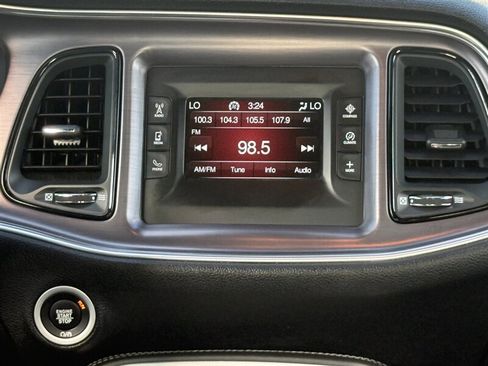 Used 2017 Dodge Challenger SXT RWD image 16