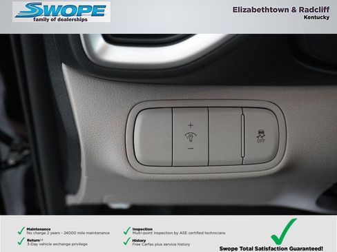 New 2026 Hyundai Venue SEL FWD image 15