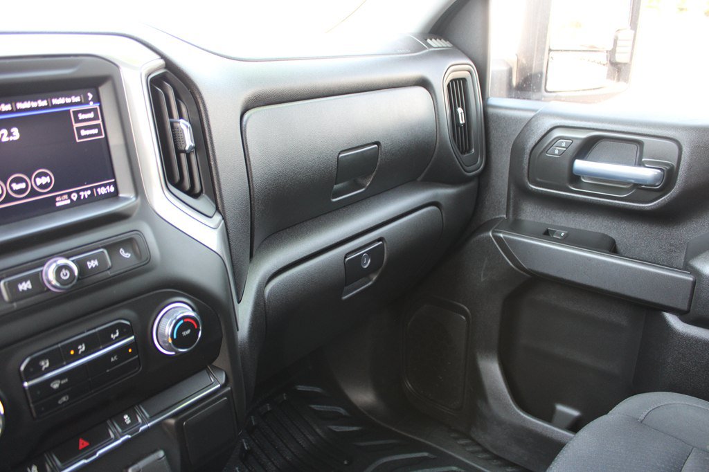 Used 2025 Chevrolet Silverado 3500 W/T AWD/4WD image 27