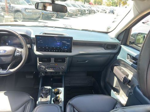 Certified 2025 Ford Maverick Lariat w/ Black Appearance Package AWD/4WD image 25
