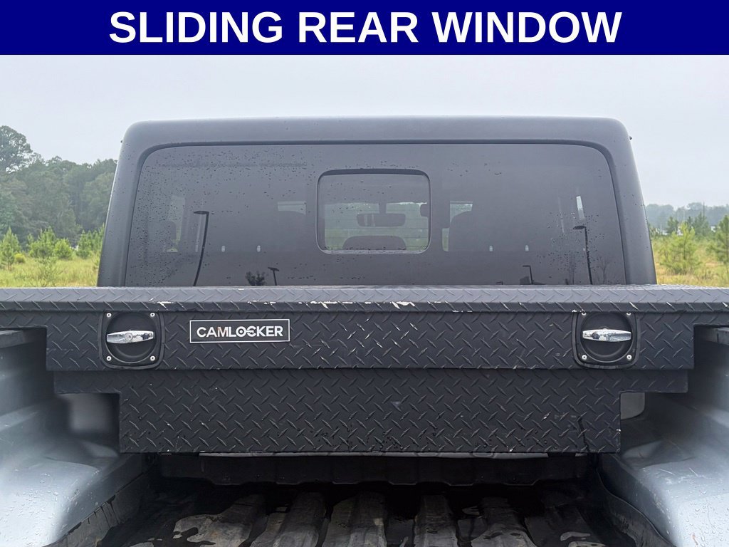 Used 2023 Jeep Gladiator Mojave w/ Trailer Tow Package AWD/4WD image 11